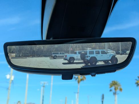 Certified 2022 GMC Sierra 2500 Denali w/ Denali Black Diamond Edition image 34