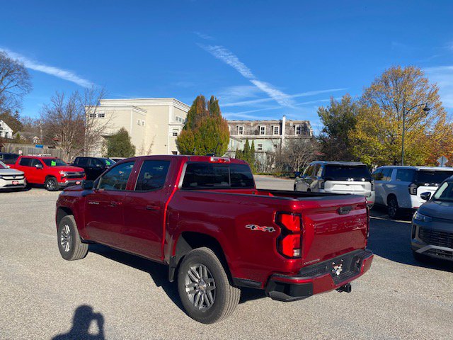 New 2026 Chevrolet Colorado LT w/ LT Convenience Package AWD/4WD image 6
