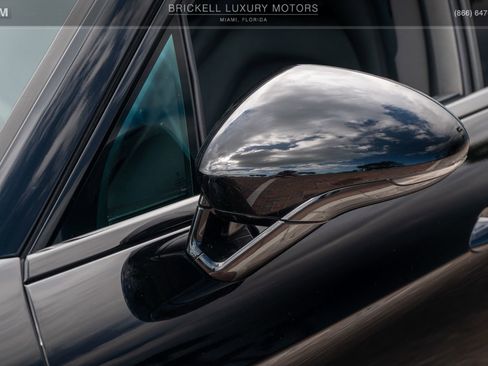 Used 2022 Porsche Panamera 4 Platinum Edition image 57