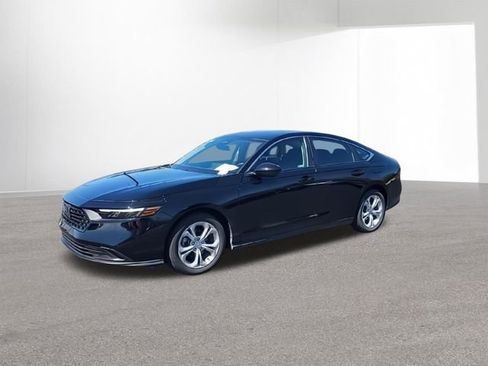 Certified 2024 Honda Accord LX image 4