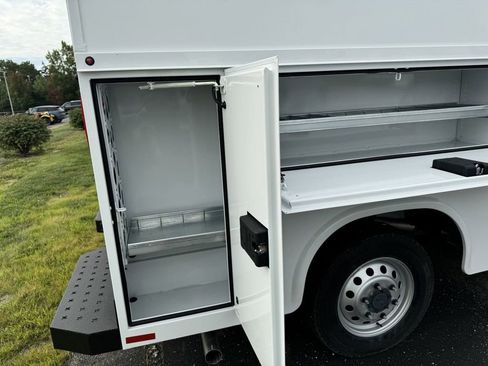 New 2024 Ford Transit 350 AWD w/ Interior Upgrade Package image 17