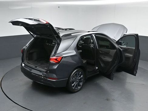 Used 2022 Chevrolet Equinox RS w/ LPO, Floor Liner Package image 57