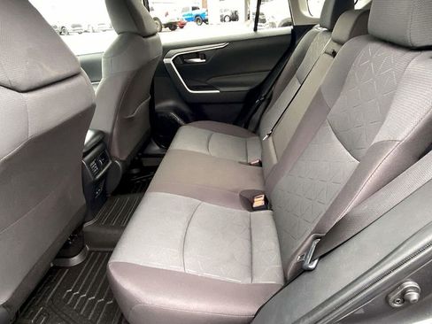 Used 2024 Toyota RAV4 XLE FWD image 11