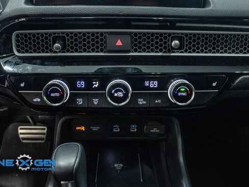 Used 2025 Honda Civic Sport Touring image 18