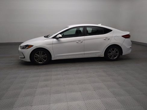 Used 2017 Hyundai Elantra SE w/ SE A/T Tech Package 03 FWD image 2