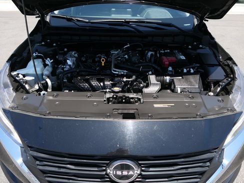 Used 2023 Nissan Altima 2.5 SV FWD image 27