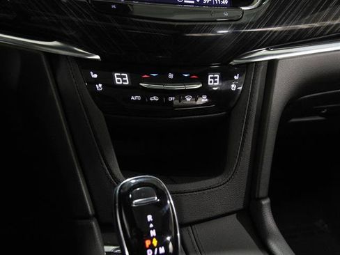 Certified 2023 Cadillac XT6 Premium Luxury w/ Technology Package image 15