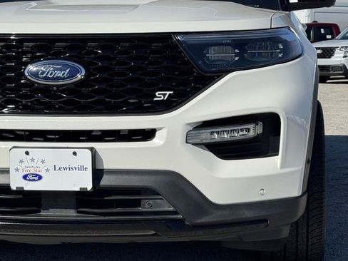 Used 2023 Ford Explorer ST w/ Equipment Group 401A image 9