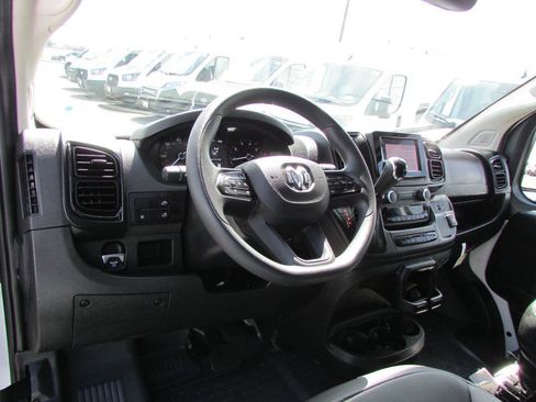 Used 2026 RAM ProMaster 2500 w/ Convenience Group FWD image 12