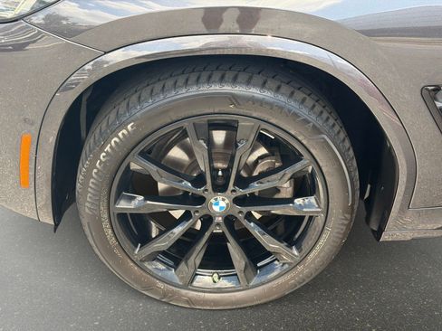 Used 2025 BMW X4 xDrive30i w/ M Sport Package AWD/4WD image 10