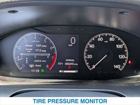 Certified 2025 Honda HR-V Sport image 16