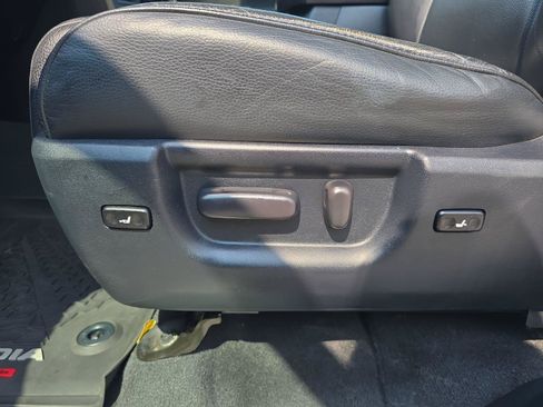 Used 2020 Toyota Sequoia TRD Pro AWD/4WD image 24