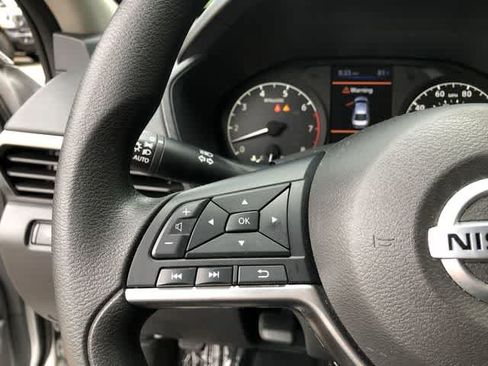 Used 2022 Nissan Altima 2.5 S FWD image 30