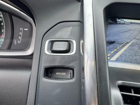 Used 2014 Volvo XC60 T6 image 19