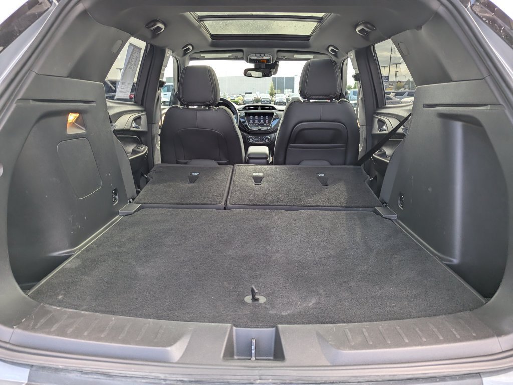 Used 2023 Chevrolet TrailBlazer ACTIV w/ Sun and Liftgate Package FWD image 34