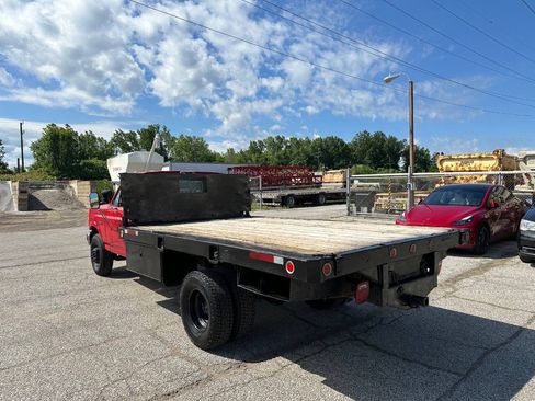 Used 1997 Ford F450 2WD Regular Cab Super Duty image 6