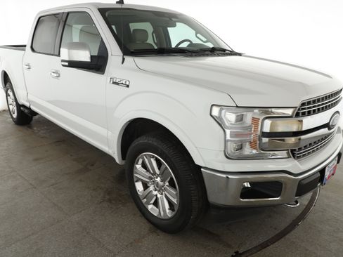 Certified 2019 Ford F150 Lariat w/ Equipment Group 502A Luxury AWD/4WD image 2