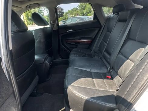 Used 2011 Honda Crosstour EX-L image 15