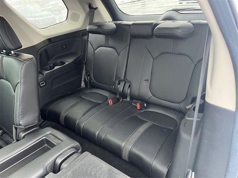 Used 2025 Honda Pilot Touring image 52