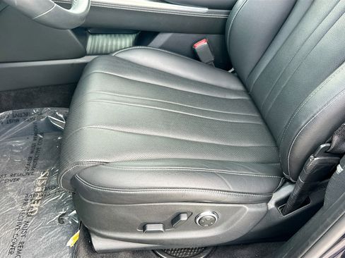 Used 2024 Genesis GV80 3.5T image 17