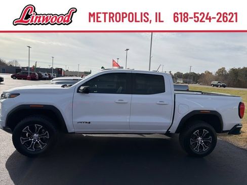 Used 2023 GMC Canyon AT4 w/ Canyon Safety Plus Package image 3