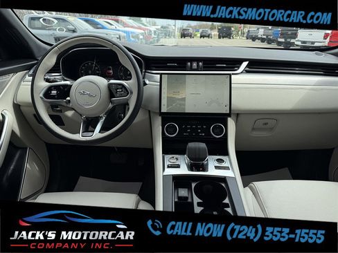Used 2024 Jaguar F-PACE R-Dynamic S image 20