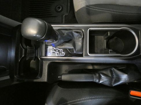 Used 2020 Toyota Tacoma 4x4 Double Cab image 17