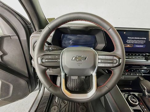 New 2026 Chevrolet Colorado Z71 w/ Midnight Edition AWD/4WD image 12