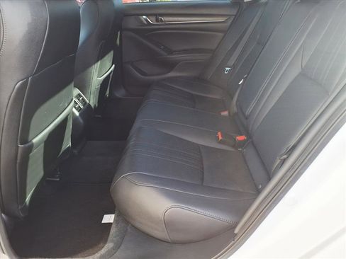 Used 2019 Honda Accord EX-L image 17