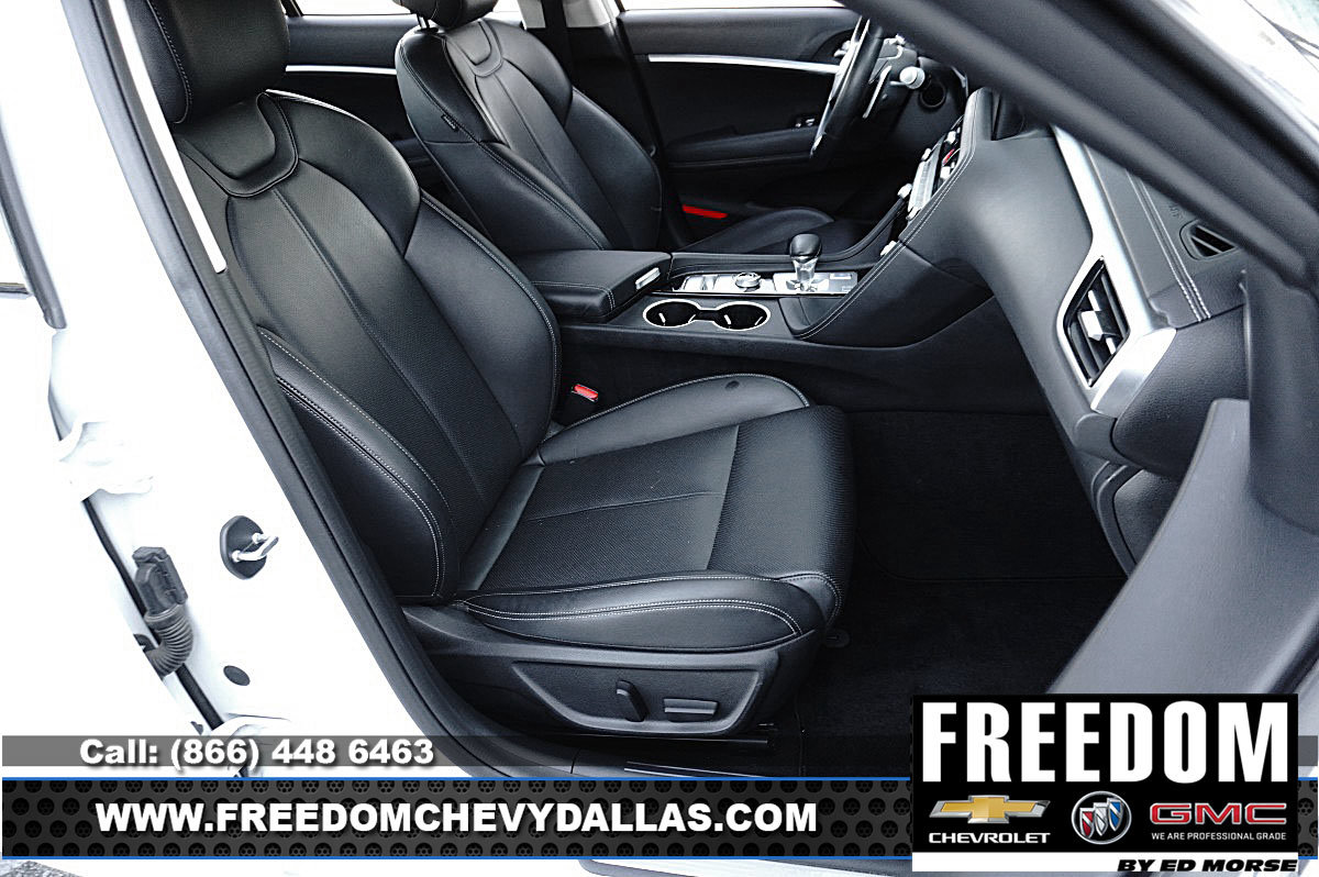 Used 2025 Genesis G70 2.5T AWD/4WD image 11