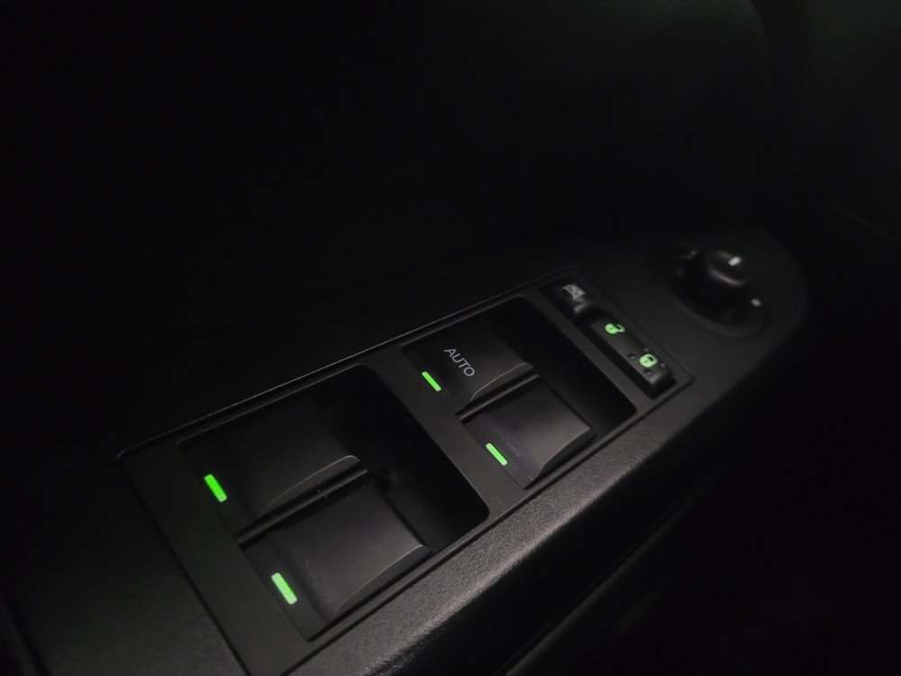 Used 2017 Jeep Patriot Latitude FWD image 27