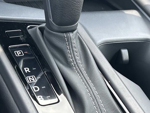 New 2026 Nissan Sentra SV w/ SV Convenience Package FWD image 31