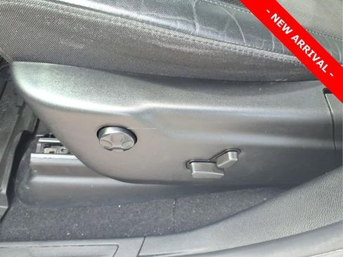 Used 2021 Jeep Grand Cherokee Laredo X image 14