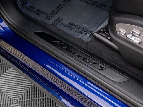 Certified 2025 Porsche Macan GTS image 16