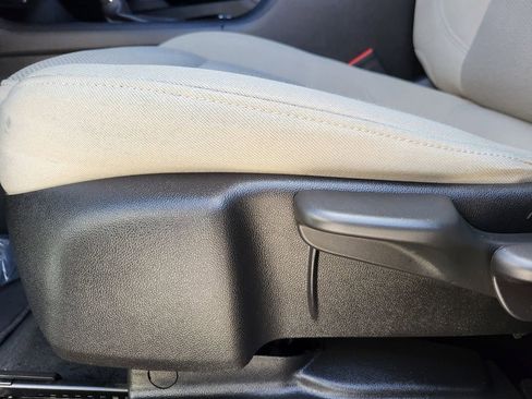 Certified 2023 Chevrolet Traverse LS w/ Safety Package image 17