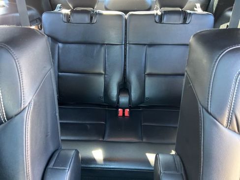 Used 2023 Ford Explorer ST AWD/4WD image 19