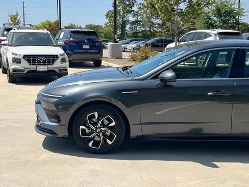 Used 2025 Hyundai Sonata SEL FWD image 7