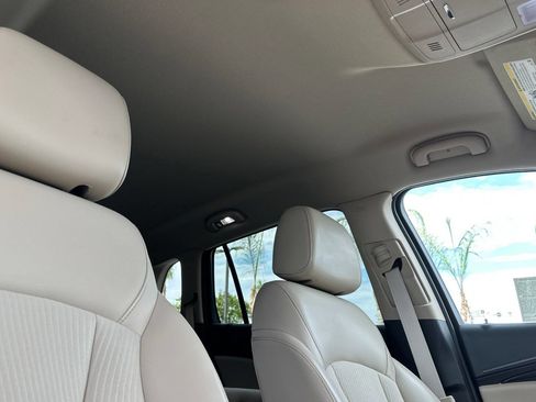 Certified 2017 Buick Envision Preferred FWD image 18