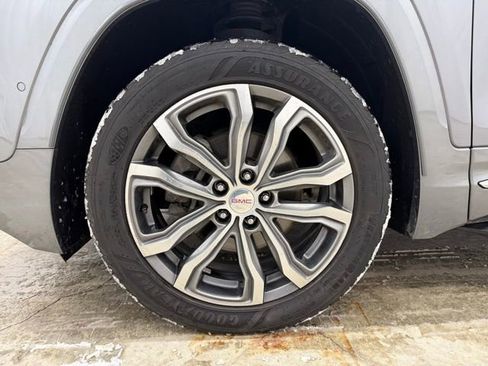 Used 2018 GMC Terrain Denali w/ LPO, 'HIT The Road' Package image 28