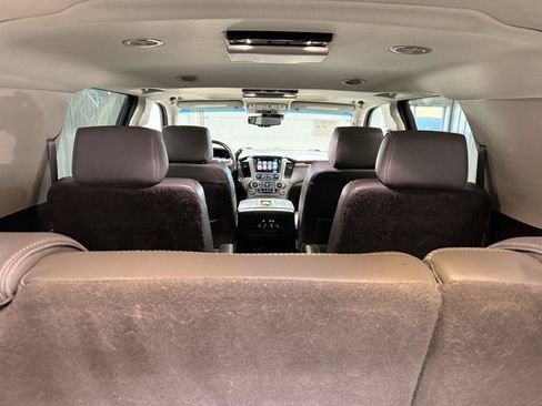 Used 2019 GMC Yukon XL Denali w/ Denali Ultimate Package AWD/4WD image 36
