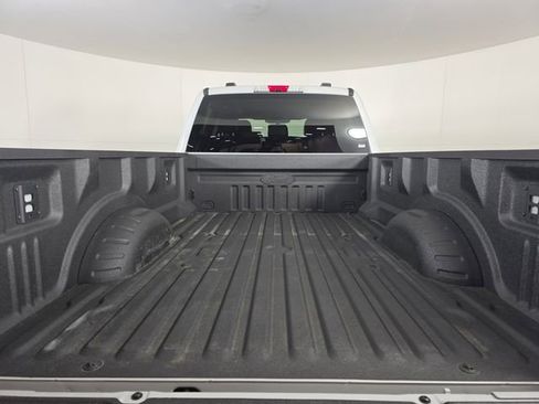 Certified 2025 Ford F350 Lariat w/ Black Appearance Package image 10