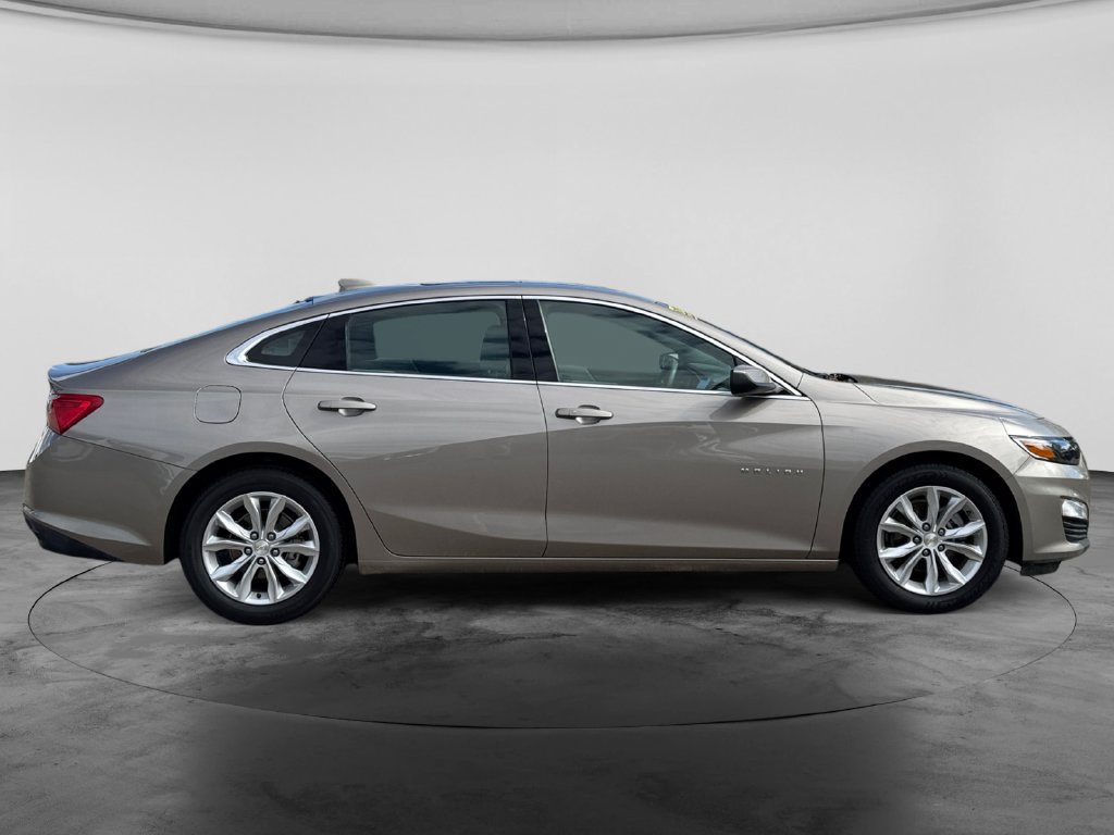 Used 2024 Chevrolet Malibu LT FWD image 9