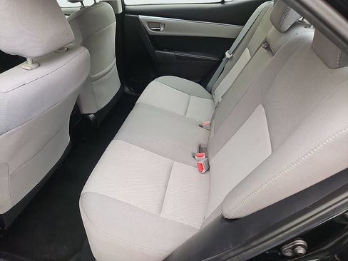 Used 2015 Toyota Corolla LE FWD image 25