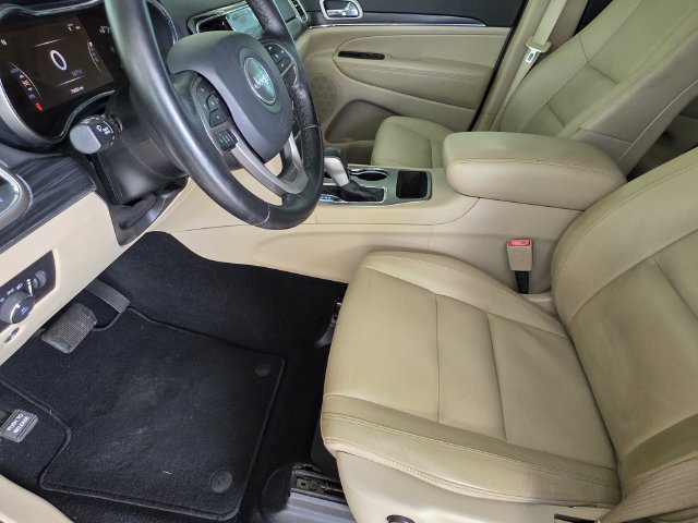 Used 2020 Jeep Grand Cherokee Limited RWD image 6