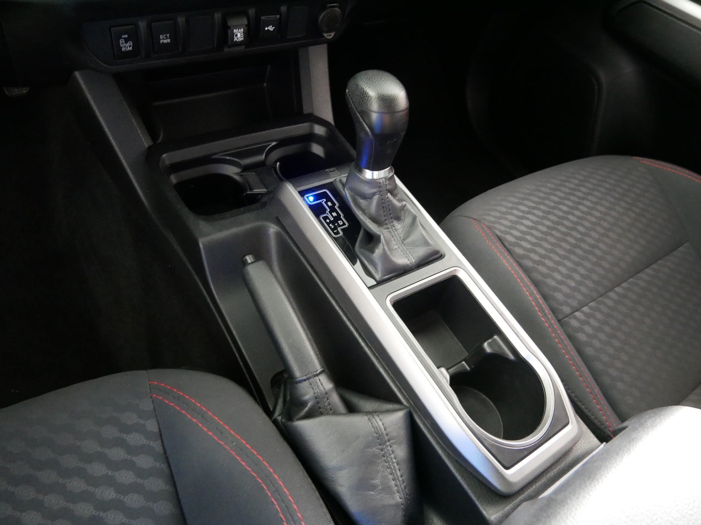 Used 2023 Toyota Tacoma SR5 w/ Technology Package AWD/4WD image 24