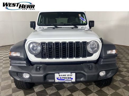 Used 2026 Jeep Wrangler Unlimited Sport AWD/4WD image 22