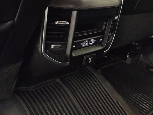 Used 2025 RAM 2500 Laramie image 28