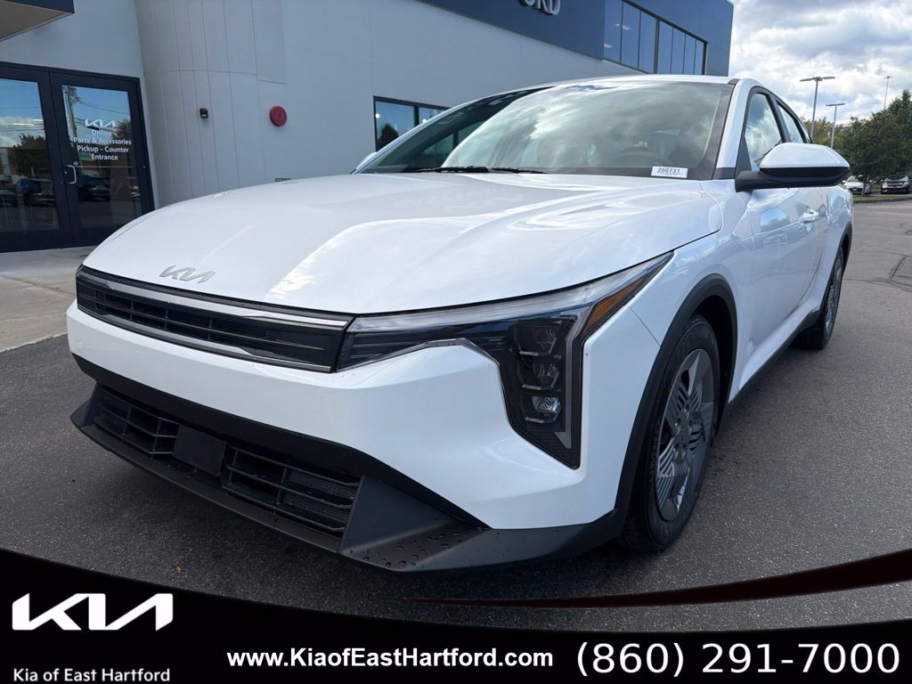 New 2026 Kia K4 FWD image 3
