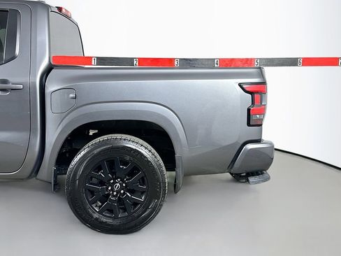 Used 2023 Nissan Frontier SV w/ Midnight Edition Package RWD image 36