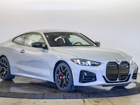 New 2026 BMW 440i xDrive Coupe w/ Premium Package image 6